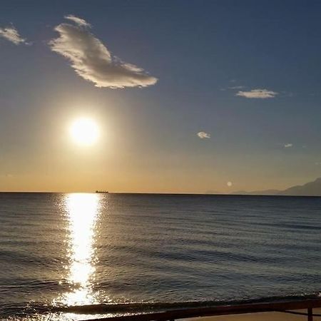 Azzurro Ostello Pontecagnano Zewnętrze zdjęcie